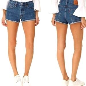 Levi’s Wedgie White Oak Cone cut - off denim shorts